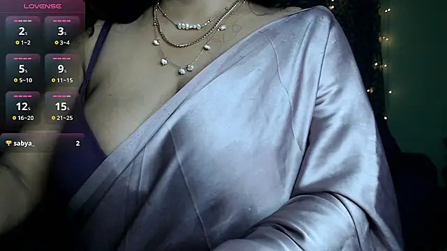 hot menka online show from October 19, 3:34 pm