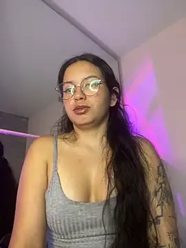 Rosita forever  online show from April 18, 7:58 pm