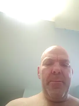 hoodratoui online show from December 1, 2:55 pm