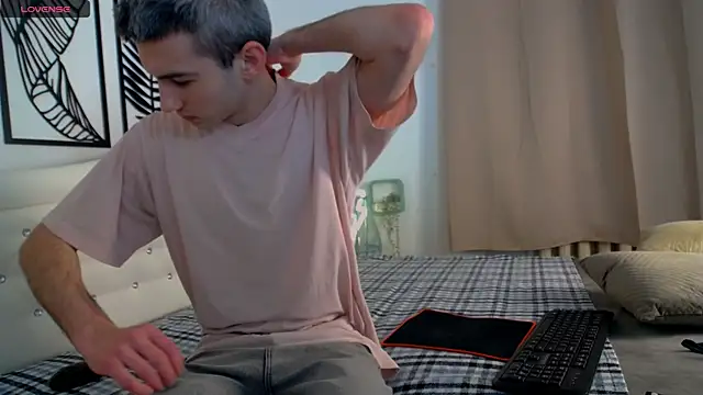 Devin Jay online show from February 2, 7:35 pm