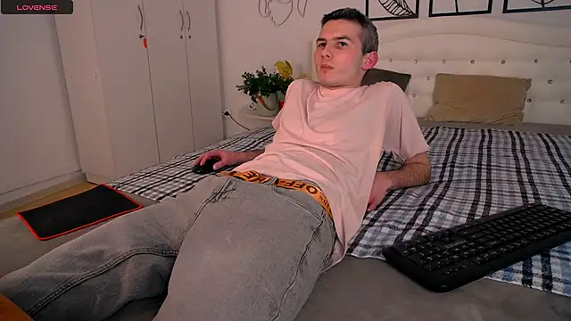 Devin Jay online show from February 4, 5:21 am