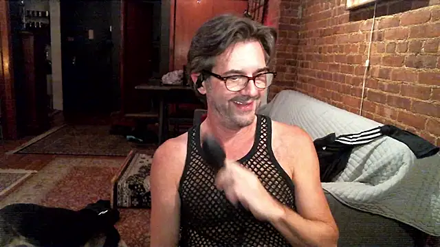 Johnny Bottoms online show from November 14, 4:22 am