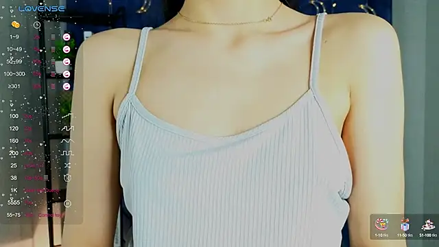 Snapshot of OdeliaGossage chatting on February 4, 1:13 am OdeliaGossage online show from February 4, 1:13 am