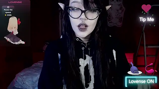 Snapshot of chloe_crystall_killer chatting on September 24, 1:20 am chloe crystall killer online show from September 24, 1:20 am