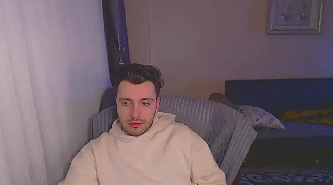 handsomeee04 online show from March 7, 2:04 am