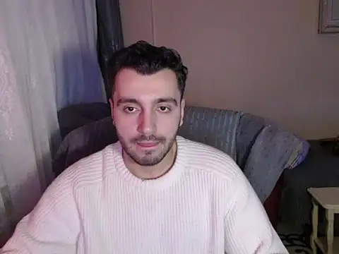 handsomeee04 online show from January 10, 10:47 pm