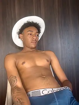 Boy cock18 online show from September 30, 8:25 pm