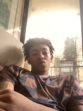 Boy cock18 online show from October 10, 4:06 pm