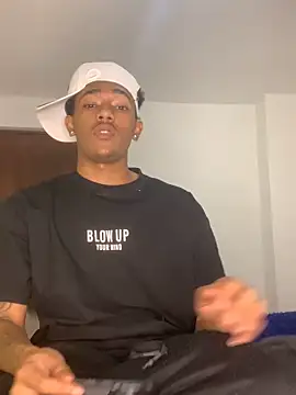 Boy cock18 online show from November 26, 7:53 am