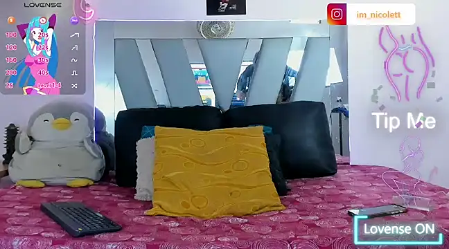 supradoll online show from February 1, 6:19 pm