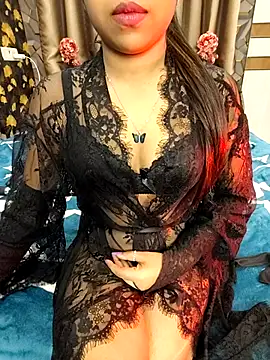 Little  Lia online show from March 2, 3:05 pm