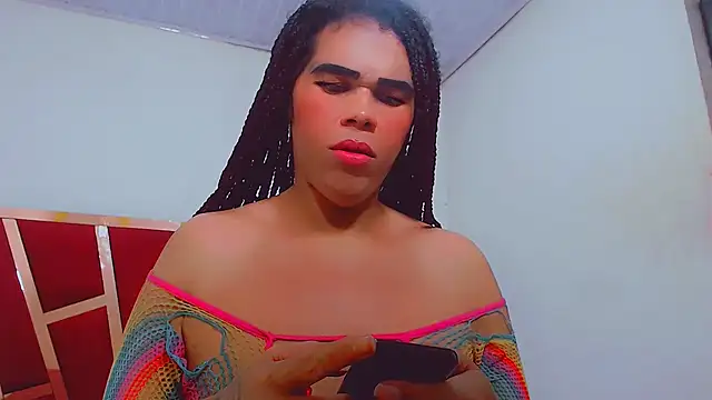 Snapshot of fox_naughty_violet chatting on October 2, 7:43 pm fox naughty violet online show from October 2, 7:43 pm