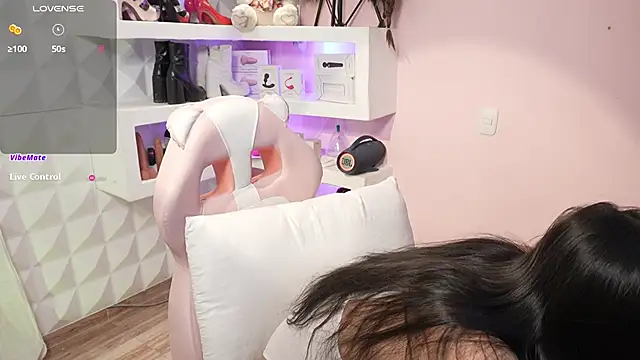 Mara-Bella online show from January 14, 11:09 pm