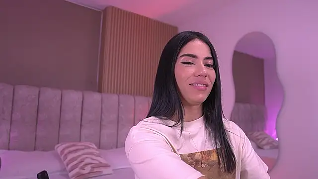 Snapshot of sam_lewins chatting on February 9, 7:18 pm sam lewins online show from February 9, 7:18 pm