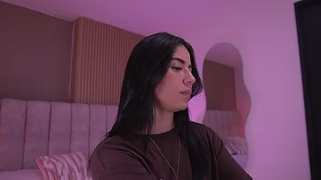 Snapshot of sam_lewins chatting on February 18, 7:21 pm sam lewins online show from February 18, 7:21 pm