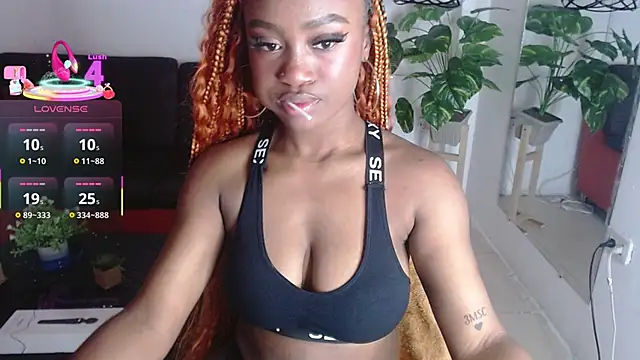nikkystorm1  online show from September 25, 2:32 pm