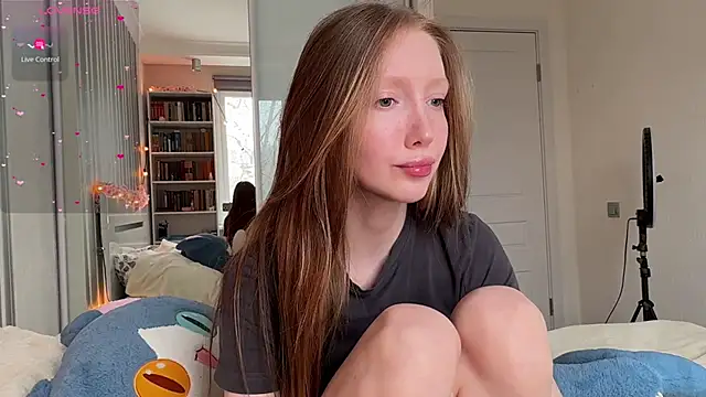 Awwwrora online show from April 12, 11:26 am