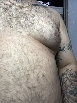 Snapshot of El_Titan1998 chatting on March 6, 11:09 pm El Titan1998 online show from March 6, 11:09 pm