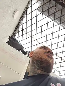 Snapshot of El_Titan1998 chatting on March 8, 2:51 pm El Titan1998 online show from March 8, 2:51 pm