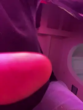 Snapshot of El_Titan1998 chatting on March 11, 1:01 pm El Titan1998 online show from March 11, 1:01 pm