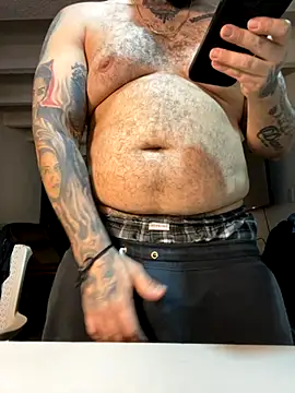 Snapshot of El_Titan1998 chatting on September 21, 4:41 pm El Titan1998 online show from September 21, 4:41 pm