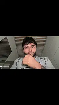 Snapshot of Beboteejoel chatting on October 14, 1:17 am Beboteejoel online show from October 14, 1:17 am