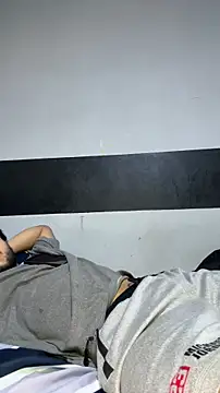 Snapshot of Beboteejoel chatting on November 19, 9:04 pm Beboteejoel online show from November 19, 9:04 pm