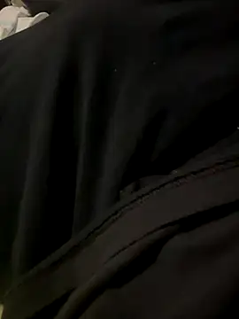 Snapshot of Dvddd chatting on November 11, 8:31 pm Dvddd online show from November 11, 8:31 pm