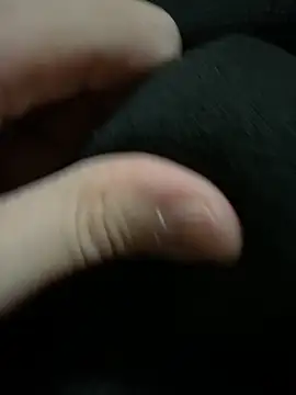 Snapshot of Dvddd chatting on November 30, 2:43 pm Dvddd online show from November 30, 2:43 pm