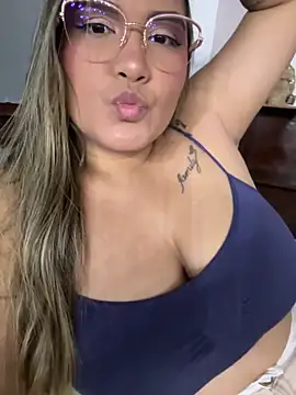 MiaLaurents online show from April 14, 3:23 am