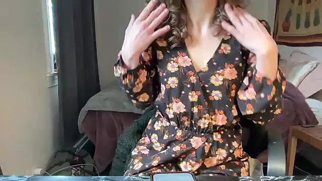 leahsparkles online show from March 14, 3:14 pm