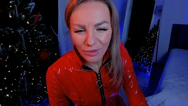 Oliva Candy online show from December 31, 11:20 am