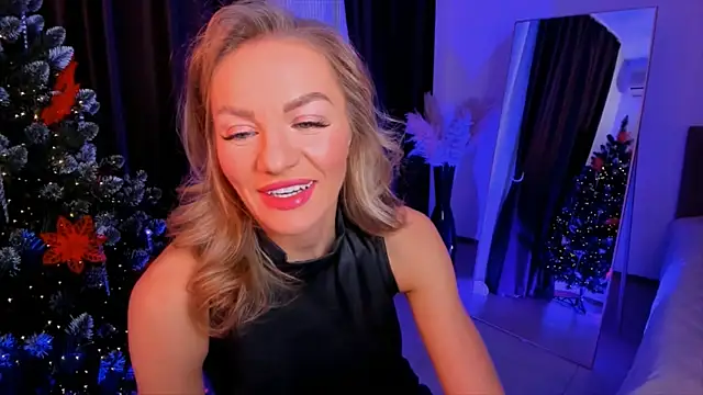 Oliva Candy online show from January 11, 11:45 am