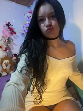 Snapshot of Charlotemonroe chatting on February 7, 4:16 am Charlotemonroe online show from February 7, 4:16 am