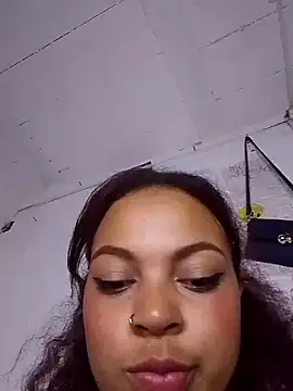 Snapshot of BlakeandRouse chatting on January 8, 11:52 pm BlakeandRouse online show from January 8, 11:52 pm