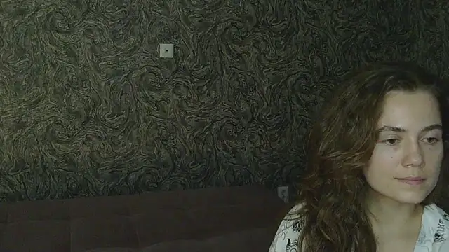 Snapshot of CurlyNed chatting on January 14, 11:42 am CurlyNed online show from January 14, 11:42 am