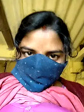 Snapshot of sweet_suman chatting on January 4, 10:16 am sweet suman online show from January 4, 10:16 am