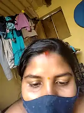 Snapshot of sweet_suman chatting on March 8, 7:49 am sweet suman online show from March 8, 7:49 am