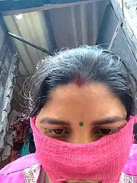 Snapshot of sweet_suman chatting on November 25, 4:45 am sweet suman online show from November 25, 4:45 am