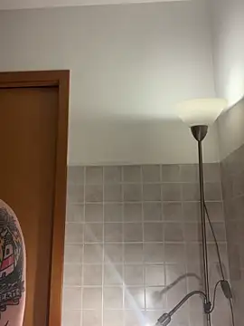 Snapshot of D3V0Z chatting on March 7, 10:43 pm D3V0Z online show from March 7, 10:43 pm