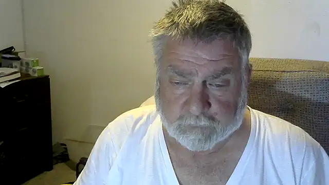 Snapshot of viejo_oso chatting on November 27, 3:58 pm viejo oso online show from November 27, 3:58 pm