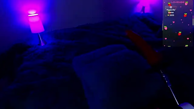 Abbydreams  online show from October 6, 7:55 pm