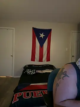 cloudy couple444 online show from February 5, 8:43 am