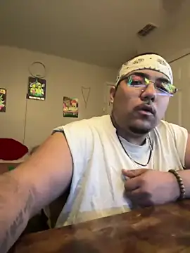 cloudy couple444 online show from March 10, 3:34 am