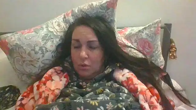 BELLAMORGANE1 online show from December 23, 9:08 pm