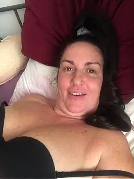 BELLAMORGANE1 online show from October 25, 2:13 pm