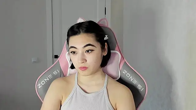  hannah baker online show from March 14, 11:56 am