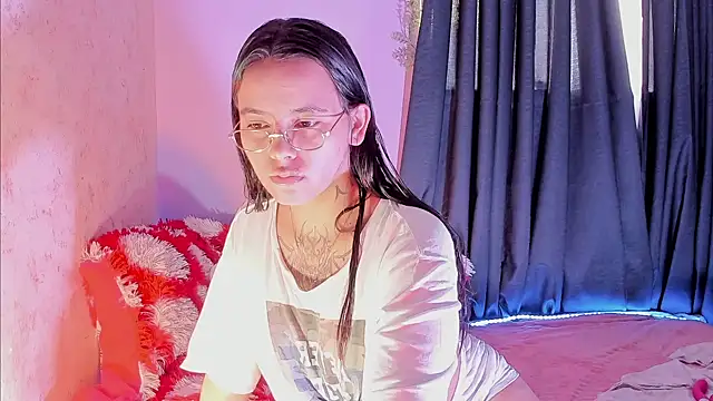 Snapshot of NattSumi chatting on November 22, 1:21 pm NattSumi online show from November 22, 1:21 pm