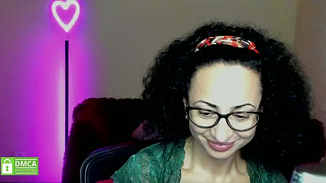 Arianasweety23 online show from February 3, 9:30 am