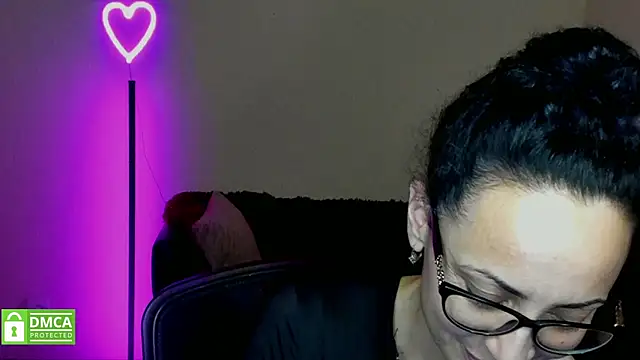 Arianasweety23 online show from February 9, 12:39 am